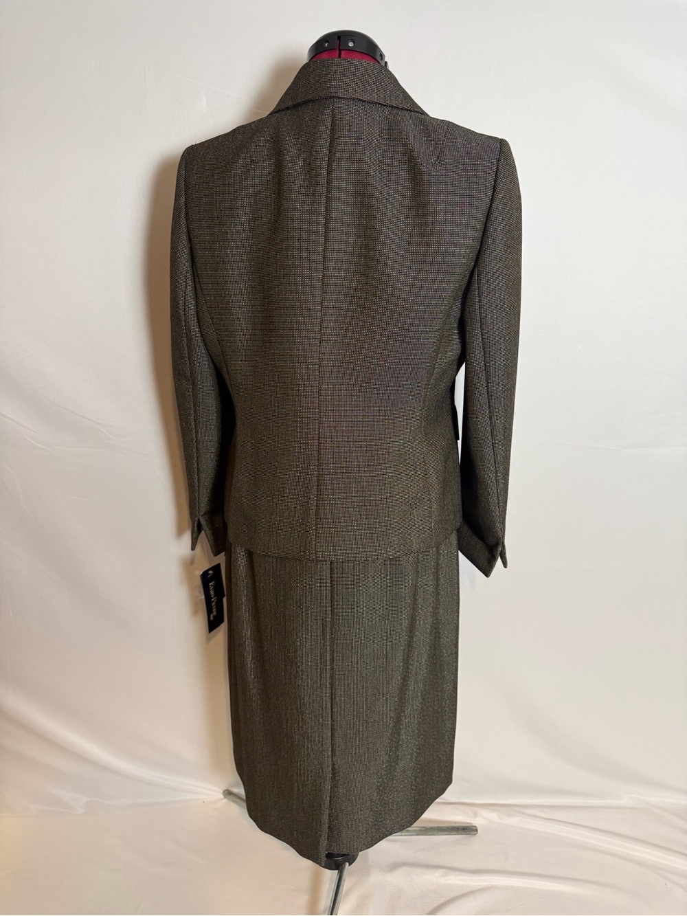 NWT Evan Picone Skirt Suit Size 10P Black & Brown 2-Piece Set Blazer & Skirt - Picture 13 of 16